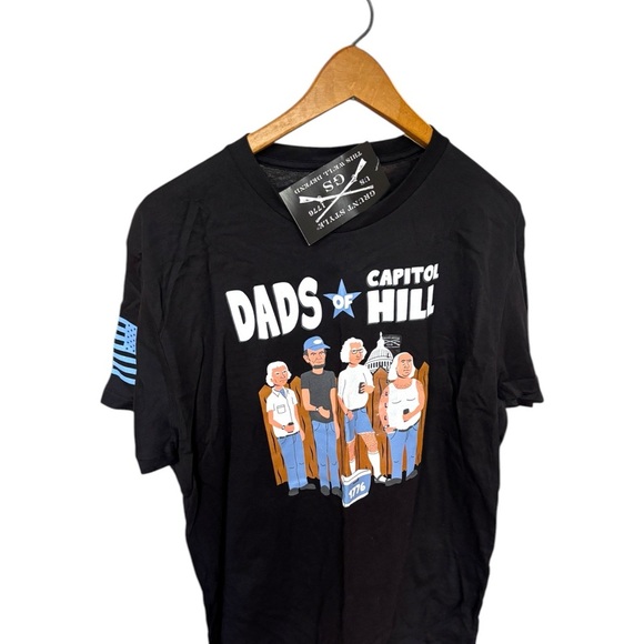 NWT Grunt Style Men’s Lg Black Graphic T-Shirt with Dads of Capitol Hill Design - Picture 1 of 6